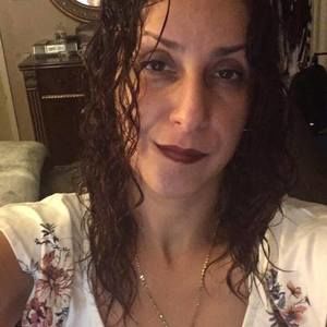 Meet your Posher, Ivy